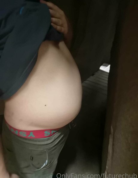 futurechub nudes star pictures