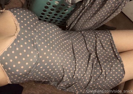 side snick nude star archive