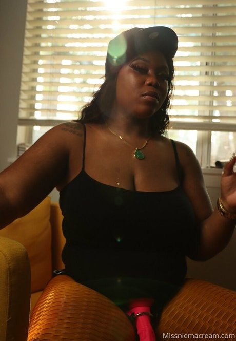missniemacream nudes pornstar galleries