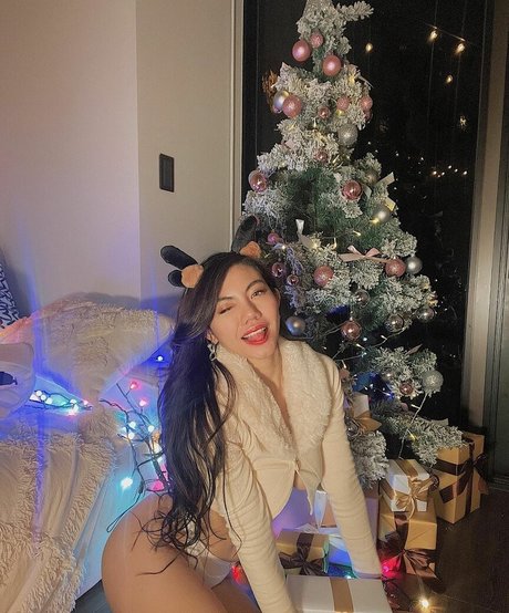 peggykuo1123 star exclusive photo