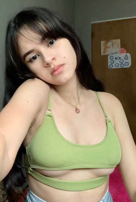 Moodyylorac pornstar high quality photos