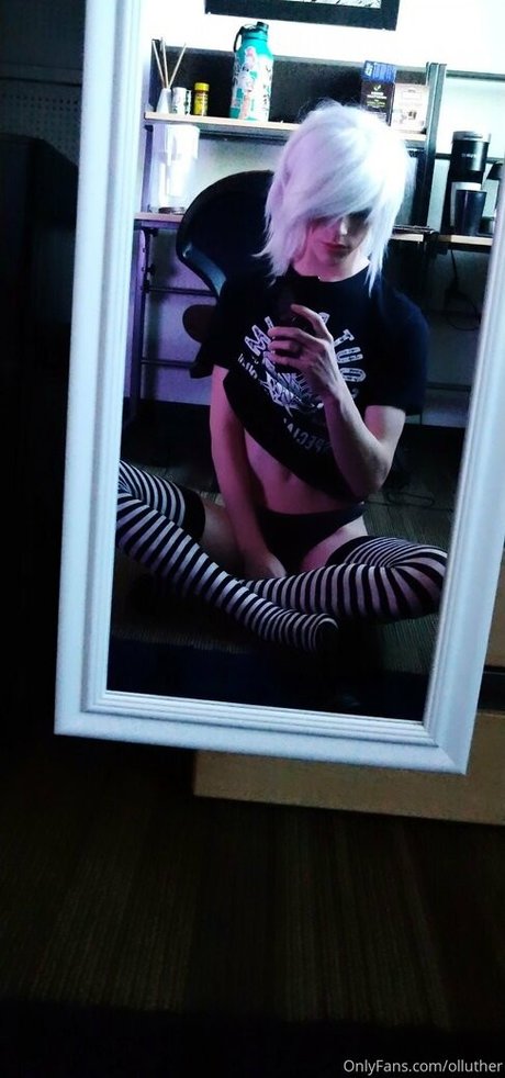 olluther star perfect photo