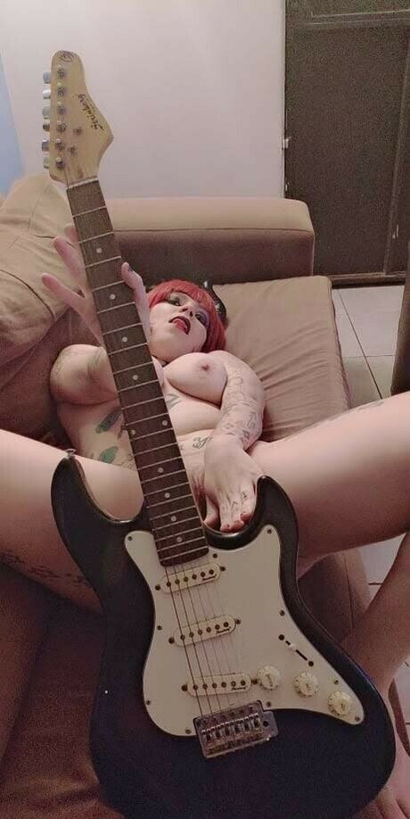 Naru Peridot star nudes pics