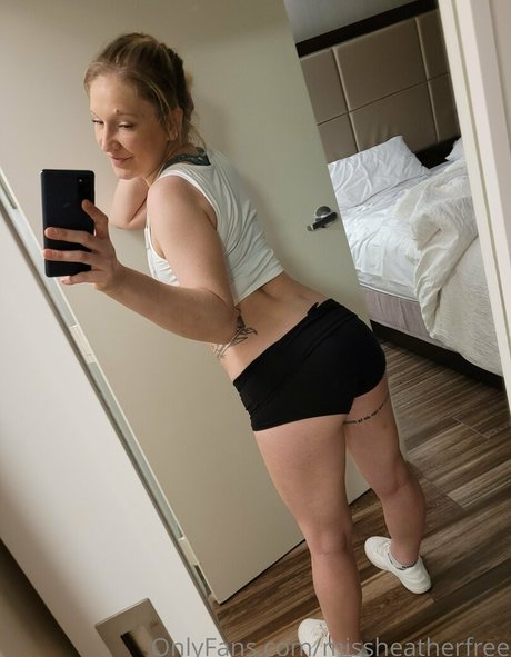 missheatherfree model pornographic photos
