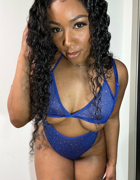 iluvchanell_ sex model pictures