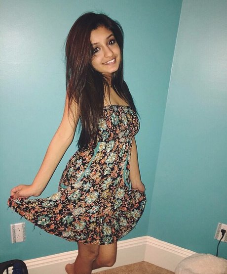 Alina M pornographic model photos