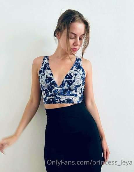 princess leya hot model pictures