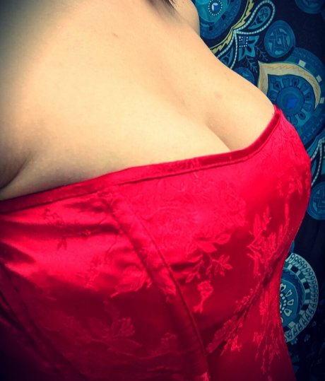 layannadoromitji pornstar beautiful image