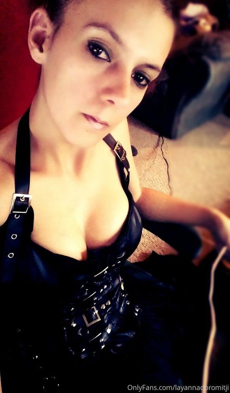 layannadoromitji star pretty picture