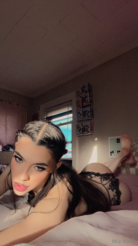 miaxomarie erotic actress pictures