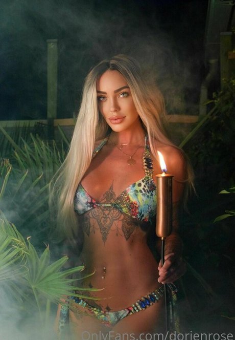 dorienrose naked star photo