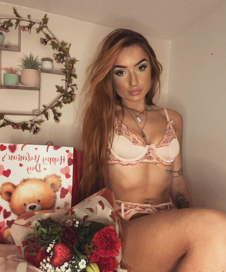 aprilopal xxx model picture