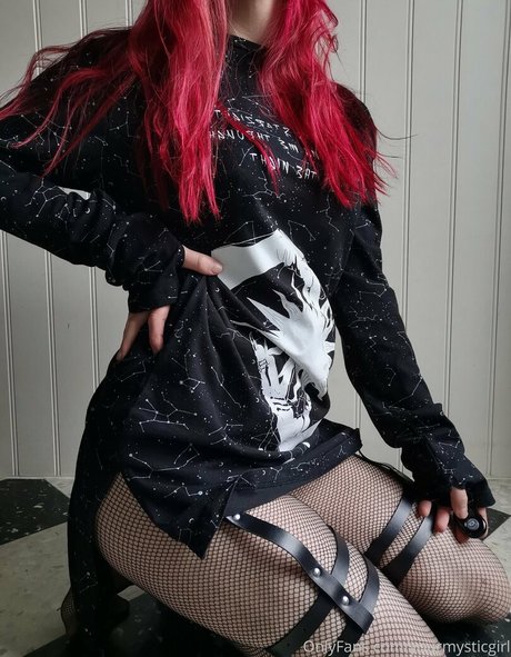 yourmysticgirlfree nude actress img