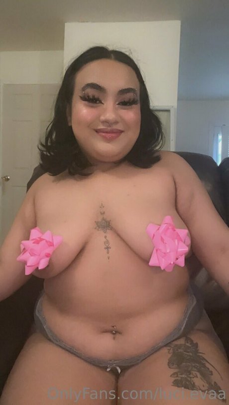 luci evaa sex model photos