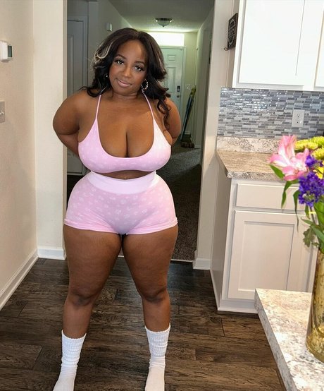 brownbodii sexy star archive