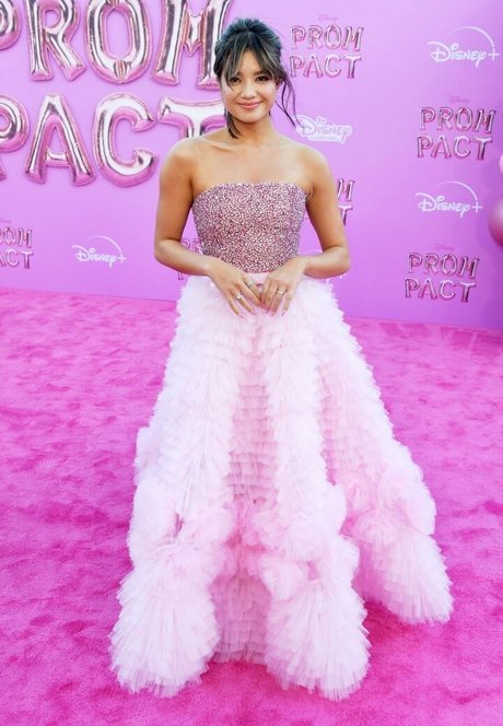 Peyton Elizabeth Lee xxx star image