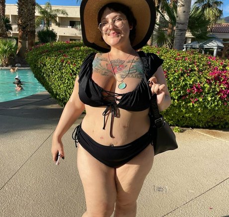 elizaallure pornstar nudes img