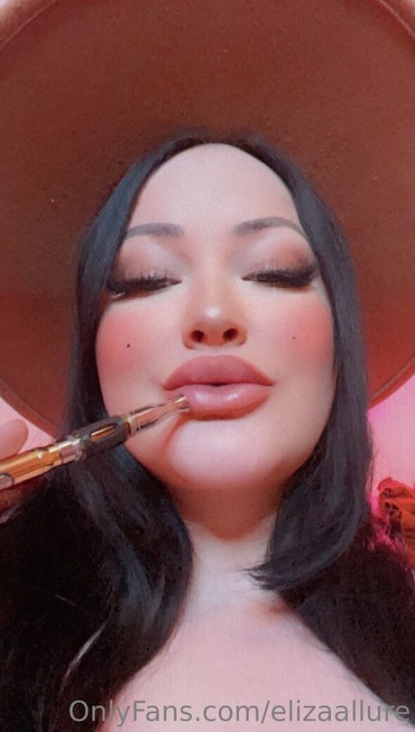 elizaallure pornstar pictures