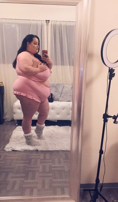 elizaallure pornstar erotic galleries