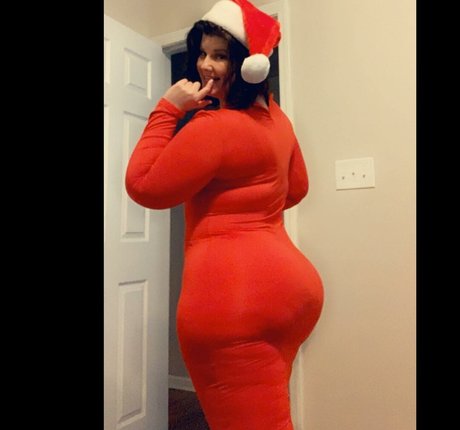 Crystal McBootay beautiful star gallery