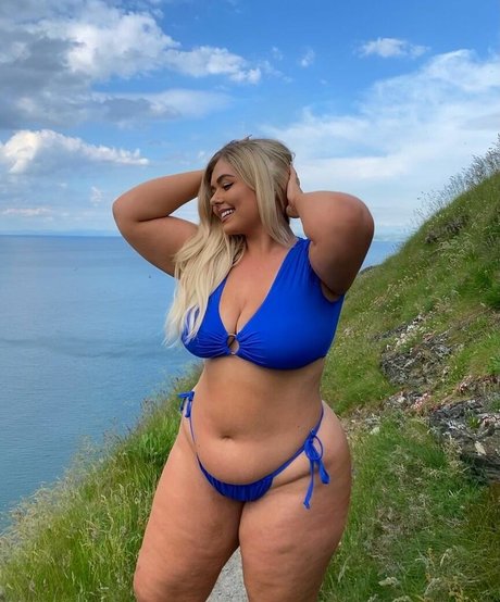 Izzy Nicholls sex actress image