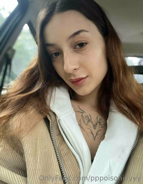 lorataylor nude model archive