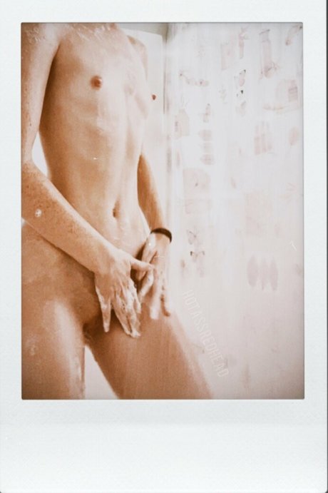 hotassredhead high quality model photos