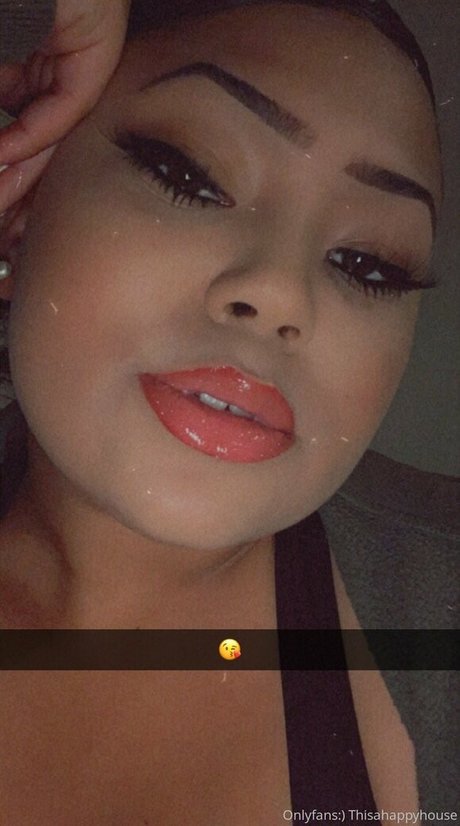 thisahappyhouse pornstar image