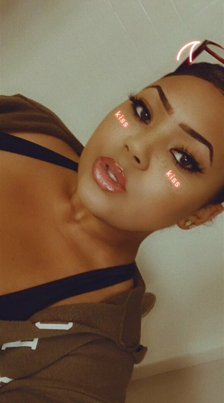 thisahappyhouse model pornographic pics