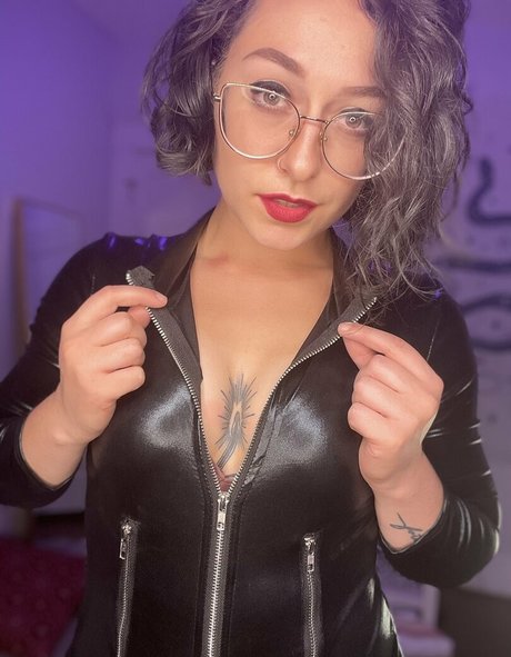 freesaradoesscience pornstar perfect galleries