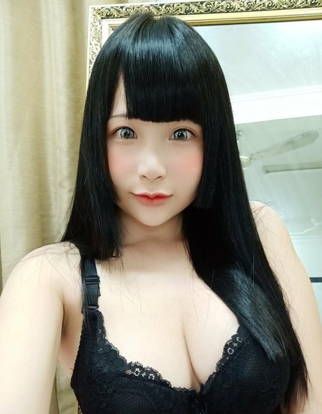 RinzjeBaby erotic star gallery