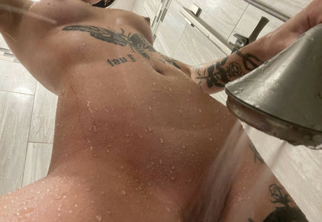 luciferisfemale model pornographic img