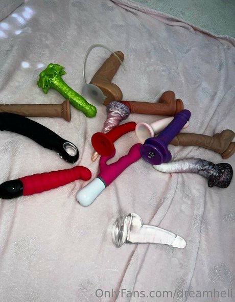 dreamheli model adult img