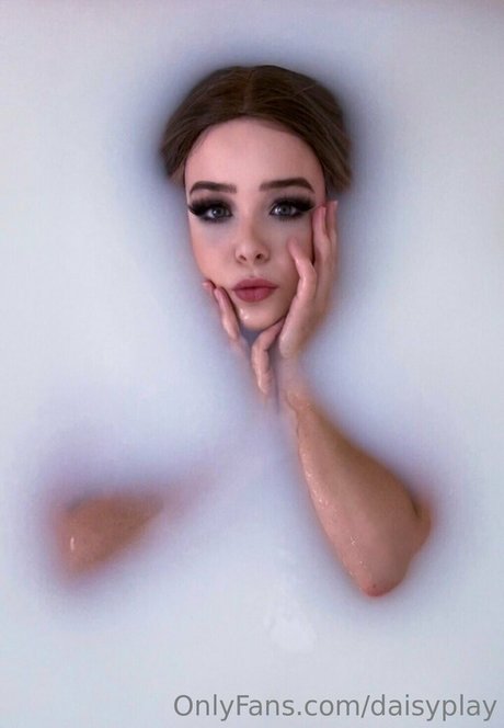 daisyplay adult star pic