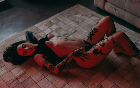 thata prd best model picture