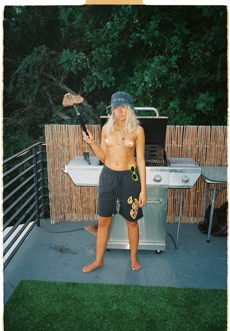 filthyfilmbyfaith hot star pics