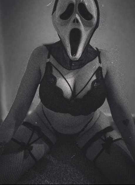 aradia xfiento sexy pornstar pictures