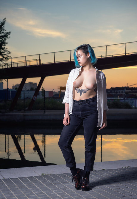 Aesalya sexy model archive