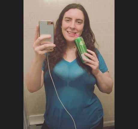 Kara Greene_ star pretty image