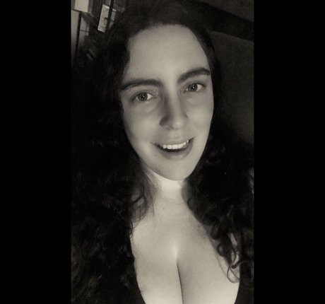 Kara Greene_ nudes actress photos