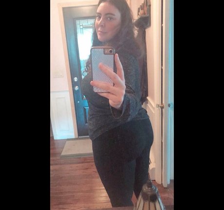 Kara Greene_ star nice img