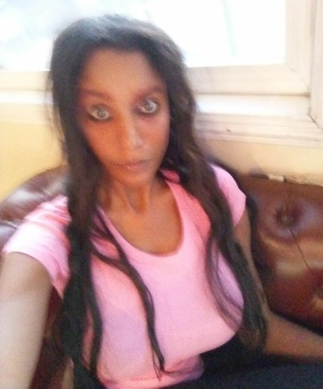 Amber Higgins Cecil sexy actress galleries