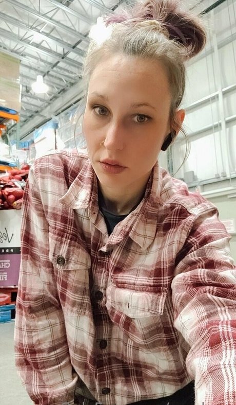 ava luxe pornstar erotic image