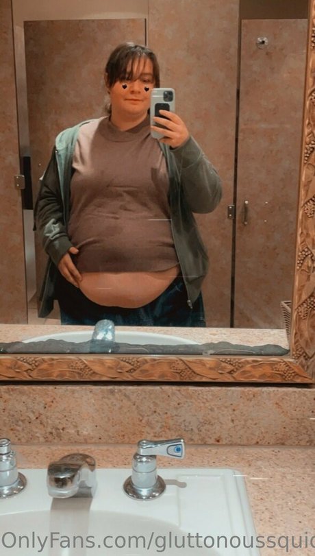 gluttonoussquid model pretty archive