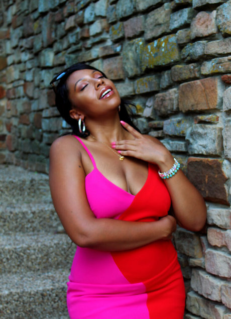 realtexascurves sexy pornstar photo