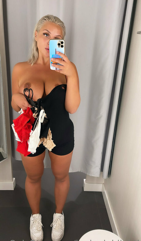 Perusamma model pornographic galleries