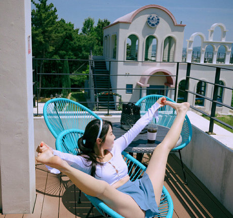 jenasis star beautiful pics