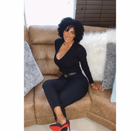 Sophie Likosky exclusive pornstar pics