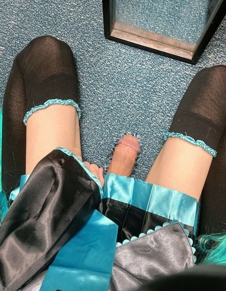 beautiful feet onlyfans hot sex image