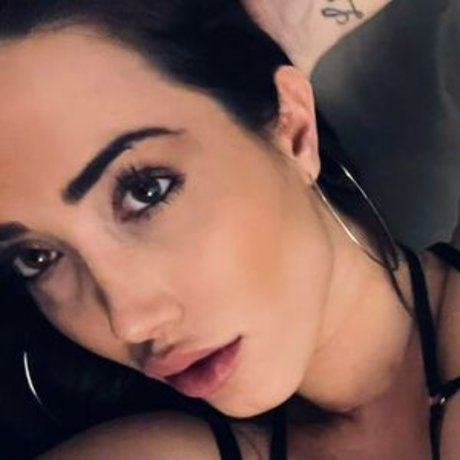 vanessaluis 91 hot actress archive